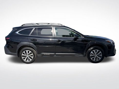 Certified 2024 Subaru Outback Premium AWD/4WD image 16