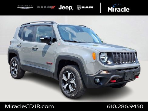 Certified 2022 Jeep Renegade Trailhawk w/ Sun/Sound Group AWD/4WD image 1