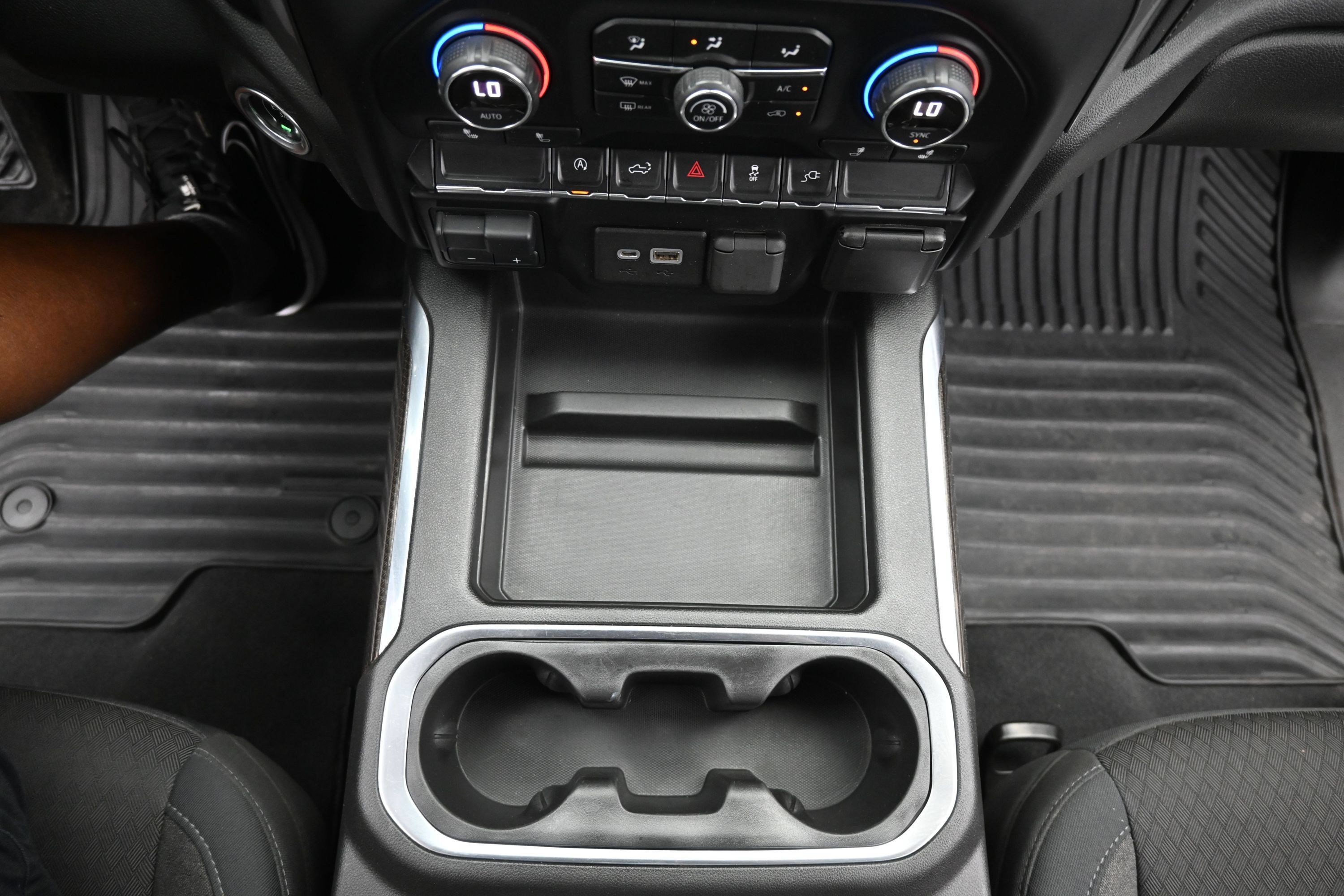 Used 2019 Chevrolet Silverado 1500 RST w/ All-Star Edition AWD/4WD image 23