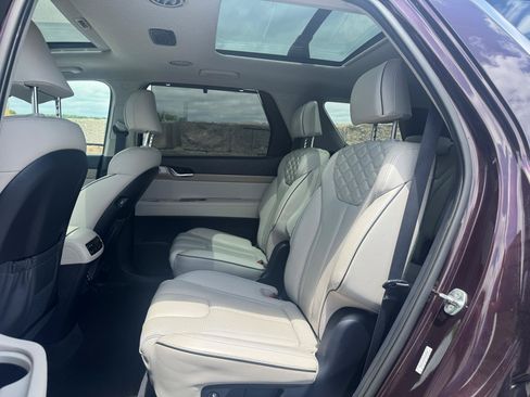 Used 2022 Hyundai Palisade Limited FWD image 10