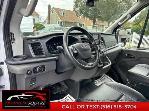 Used 2022 Ford Transit 250 Medium Roof image 13