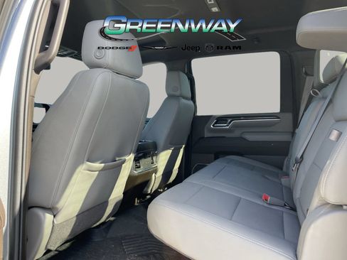 Used 2024 Chevrolet Silverado 2500 LTZ w/ LTZ Plus Package AWD/4WD image 15
