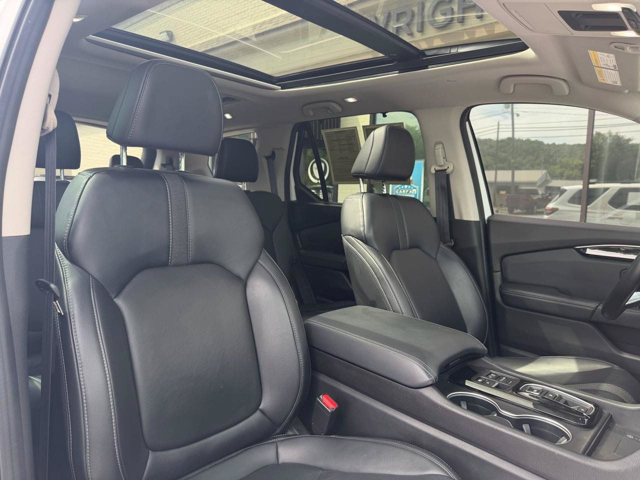 Used 2023 Honda Pilot Touring image 17