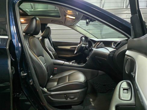 Used 2019 INFINITI QX50 Luxe w/ Navigation Package image 15