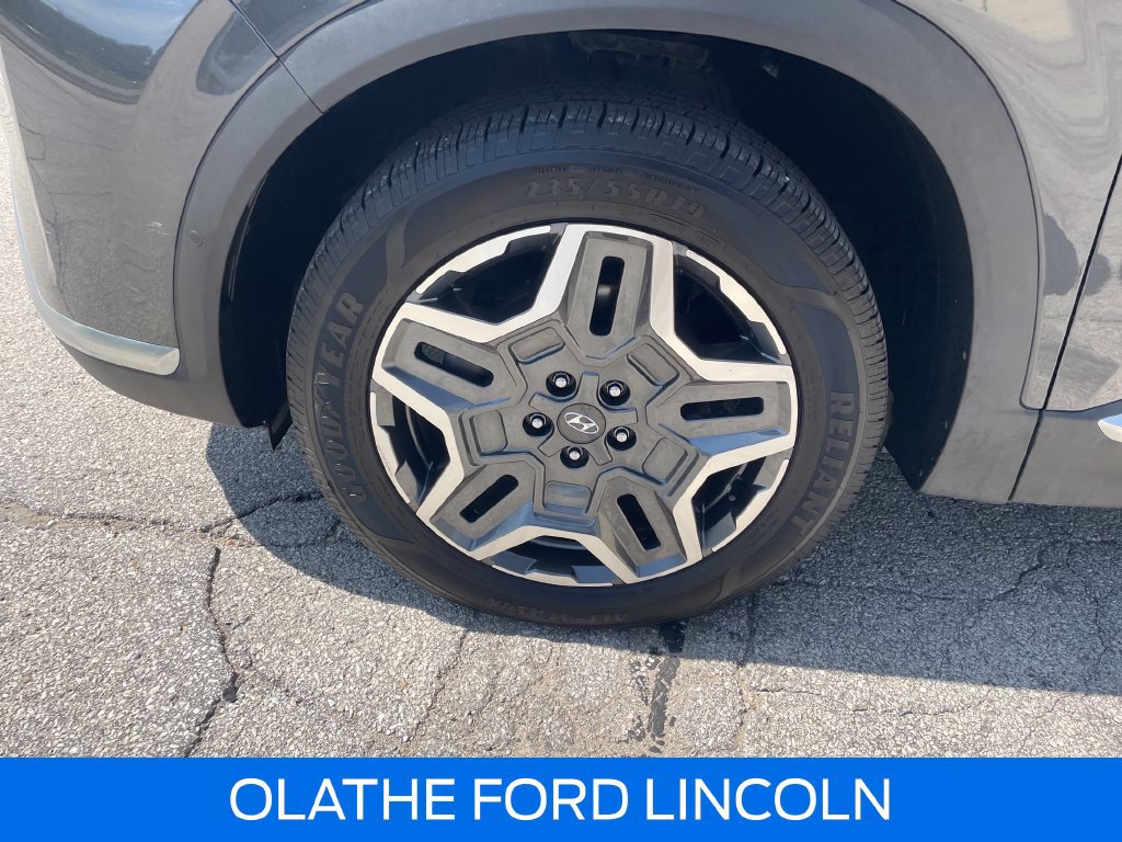 Used 2022 Hyundai Santa Fe Limited FWD image 24