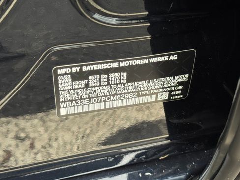 Used 2023 BMW 760i xDrive AWD/4WD image 57