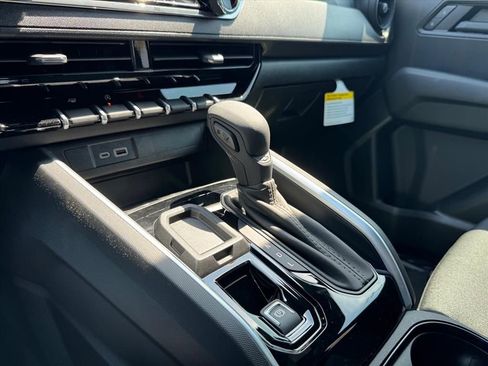 New 2026 Chevrolet Colorado W/T image 17