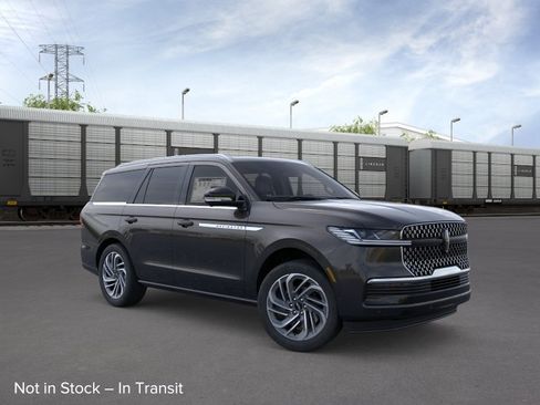 New 2026 Lincoln Navigator Reserve AWD/4WD image 20