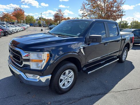Used 2021 Ford F150 XLT image 3