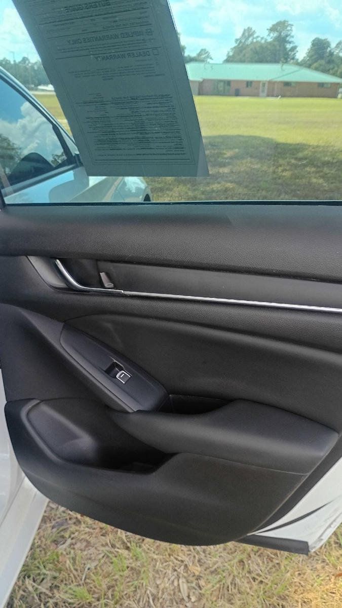Used 2022 Honda Accord Sport image 17