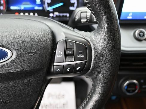 Used 2022 Ford Maverick Lariat w/ Lariat Luxury Package image 20