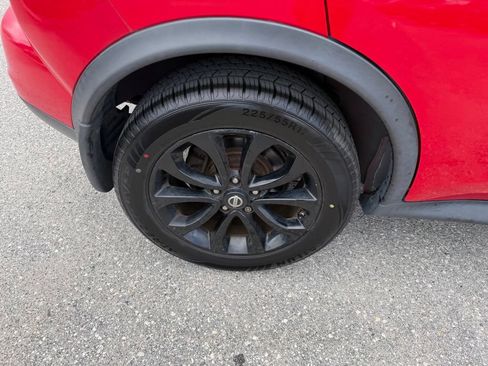 Used 2014 Nissan Juke S w/ Midnight Edition 2.0 FWD image 5