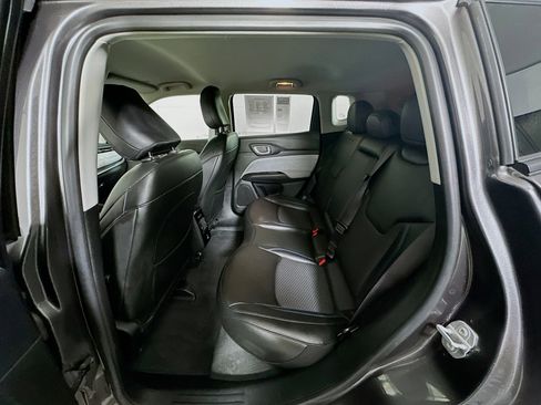 Used 2022 Jeep Compass Latitude w/ Convenience Group image 25