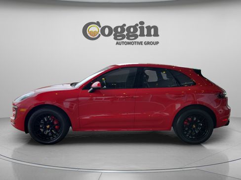Used 2017 Porsche Macan GTS image 2