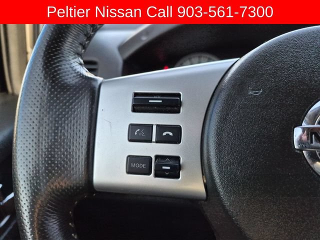 Used 2018 Nissan Frontier PRO-4X AWD/4WD image 26