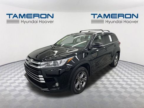 Used 2018 Toyota Highlander Limited Platinum image 1