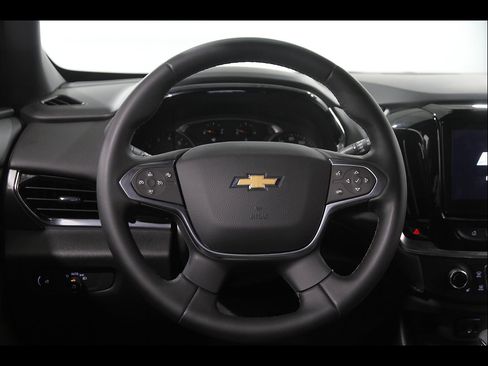 Certified 2023 Chevrolet Traverse LT FWD image 7