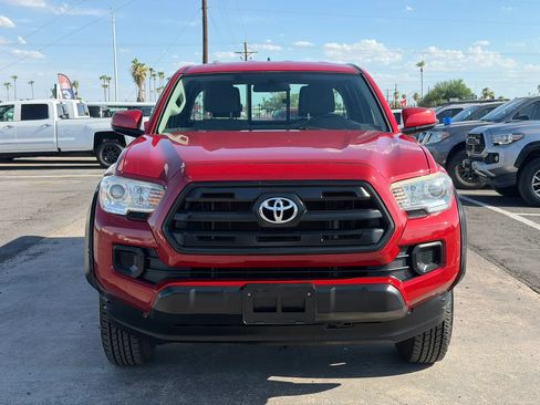 Used 2017 Toyota Tacoma SR w/ SR Convenience Package RWD image 14