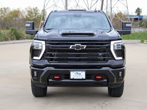 New 2026 Chevrolet Silverado 2500 LT w/ Trail Boss Package image 2