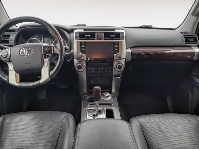 Used 2023 Toyota 4Runner Limited AWD/4WD image 10
