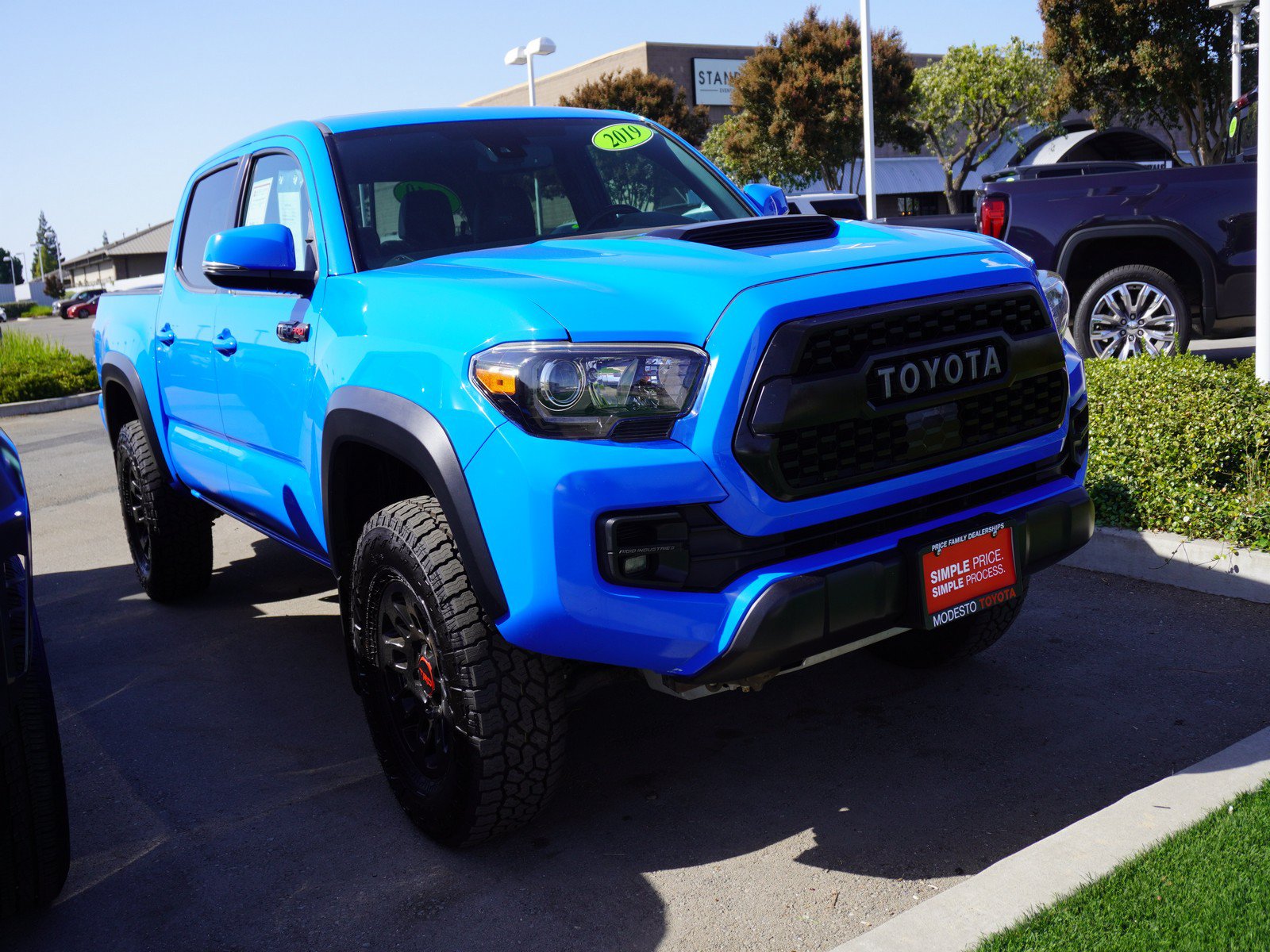 Used 2019 Toyota Tacoma TRD Pro AWD/4WD image 1