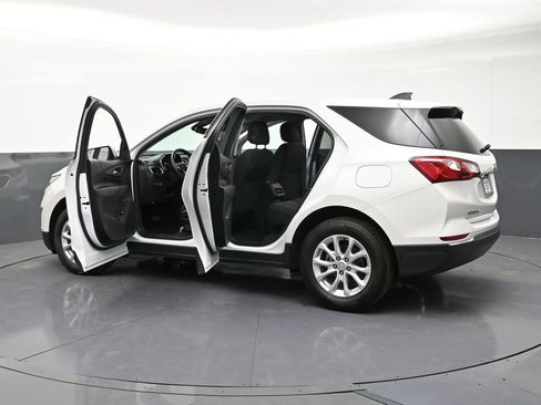 Used 2021 Chevrolet Equinox LT AWD/4WD image 35