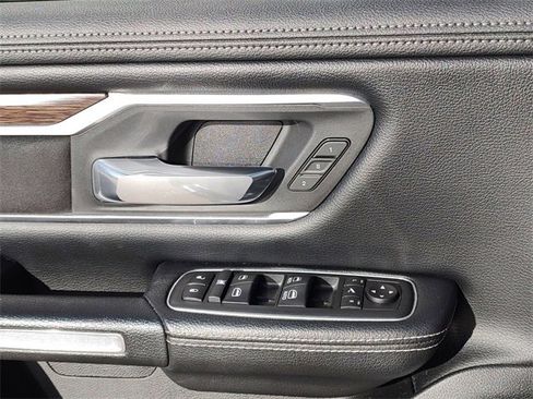 Certified 2020 RAM 1500 Laramie image 28