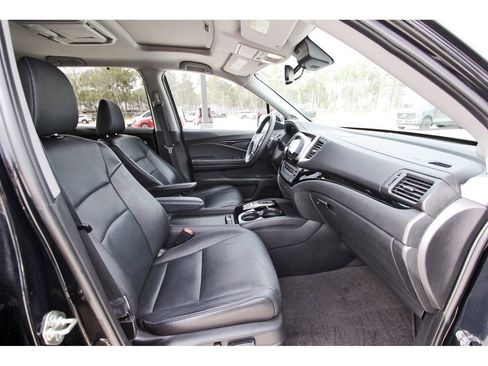 Used 2016 Honda Pilot Touring image 26