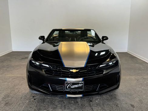 Used 2021 Chevrolet Camaro LT RWD image 2