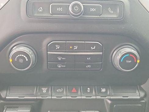 Used 2022 Chevrolet Silverado 2500 Custom w/ Custom Value Package AWD/4WD image 26