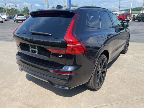 Certified 2024 Volvo XC60 T8 Ultimate w/ Climate Package AWD/4WD image 5