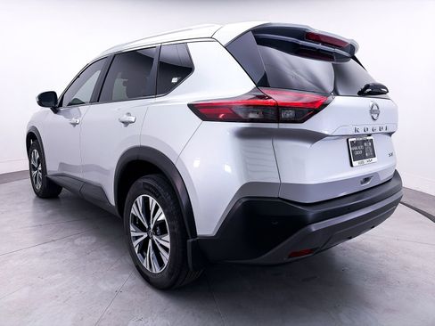 Used 2023 Nissan Rogue SV w/ SV Premium B Package FWD image 13