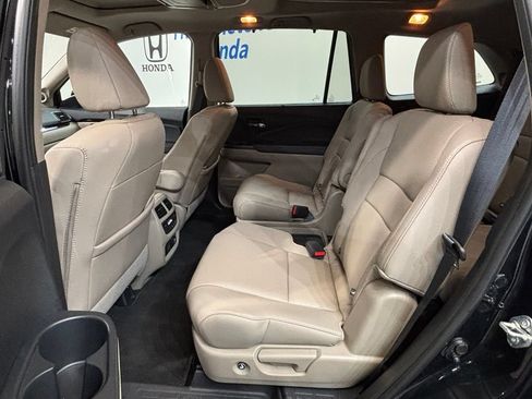 Certified 2021 Honda Pilot Elite image 31