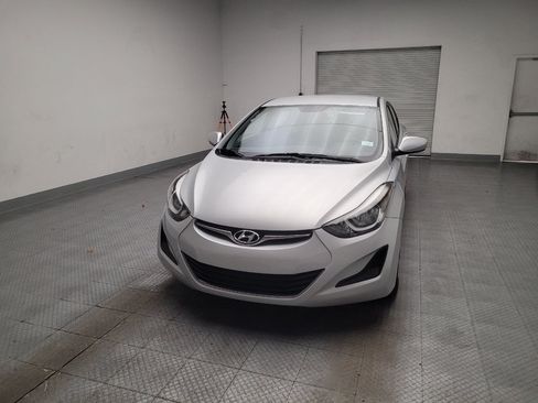 Used 2016 Hyundai Elantra SE FWD image 15