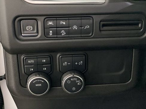 Used 2022 Chevrolet Tahoe Z71 AWD/4WD image 42