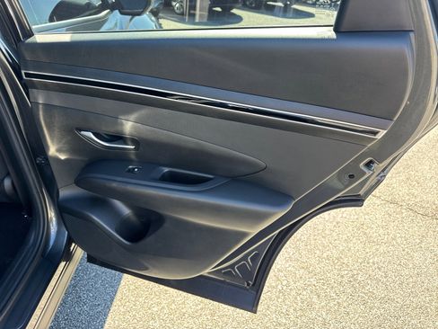 Certified 2023 Hyundai Tucson SE image 16