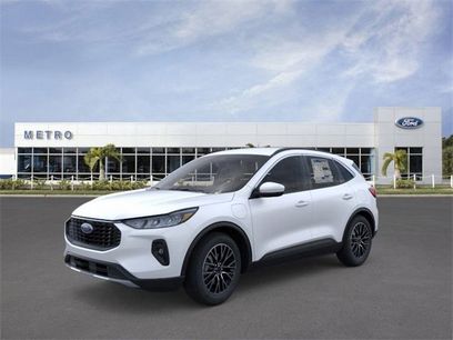 New 2025 Ford Escape SE