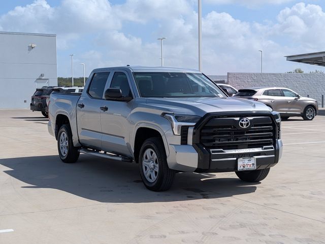 Used 2024 Toyota Tundra SR w/ SR Tow Package AWD/4WD image 7