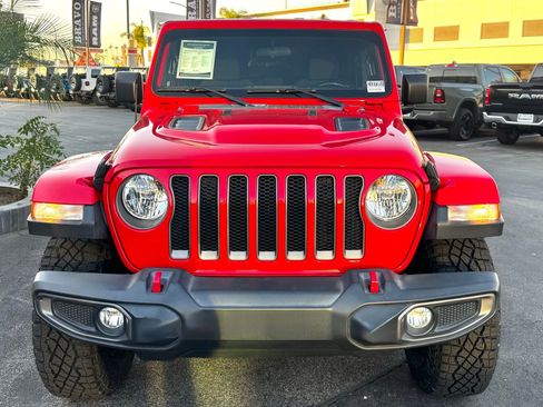 Used 2019 Jeep Wrangler Unlimited Rubicon image 3