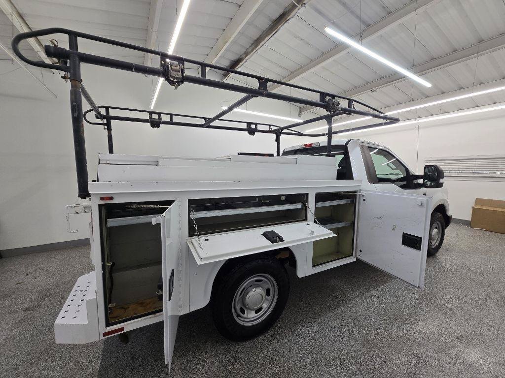Used 2018 Ford F350 XL w/ Power Equipment Group RWD image 10