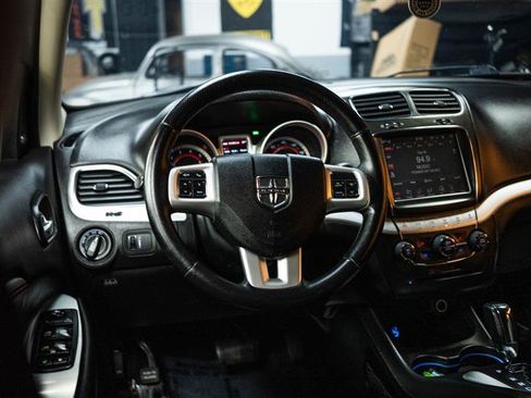 Used 2017 Dodge Journey GT image 16