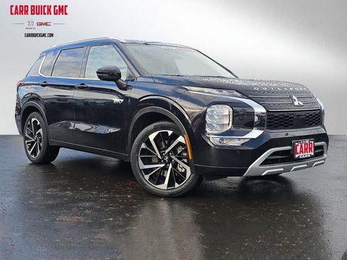 Used 2024 Mitsubishi Outlander SEL image 1