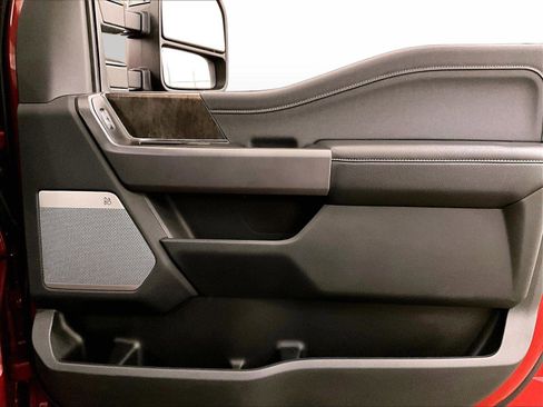 Used 2024 Ford F250 Lariat w/ Sport Appearance Package image 23