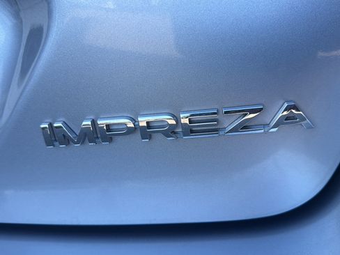 Certified 2025 Subaru Impreza 2.0i image 41