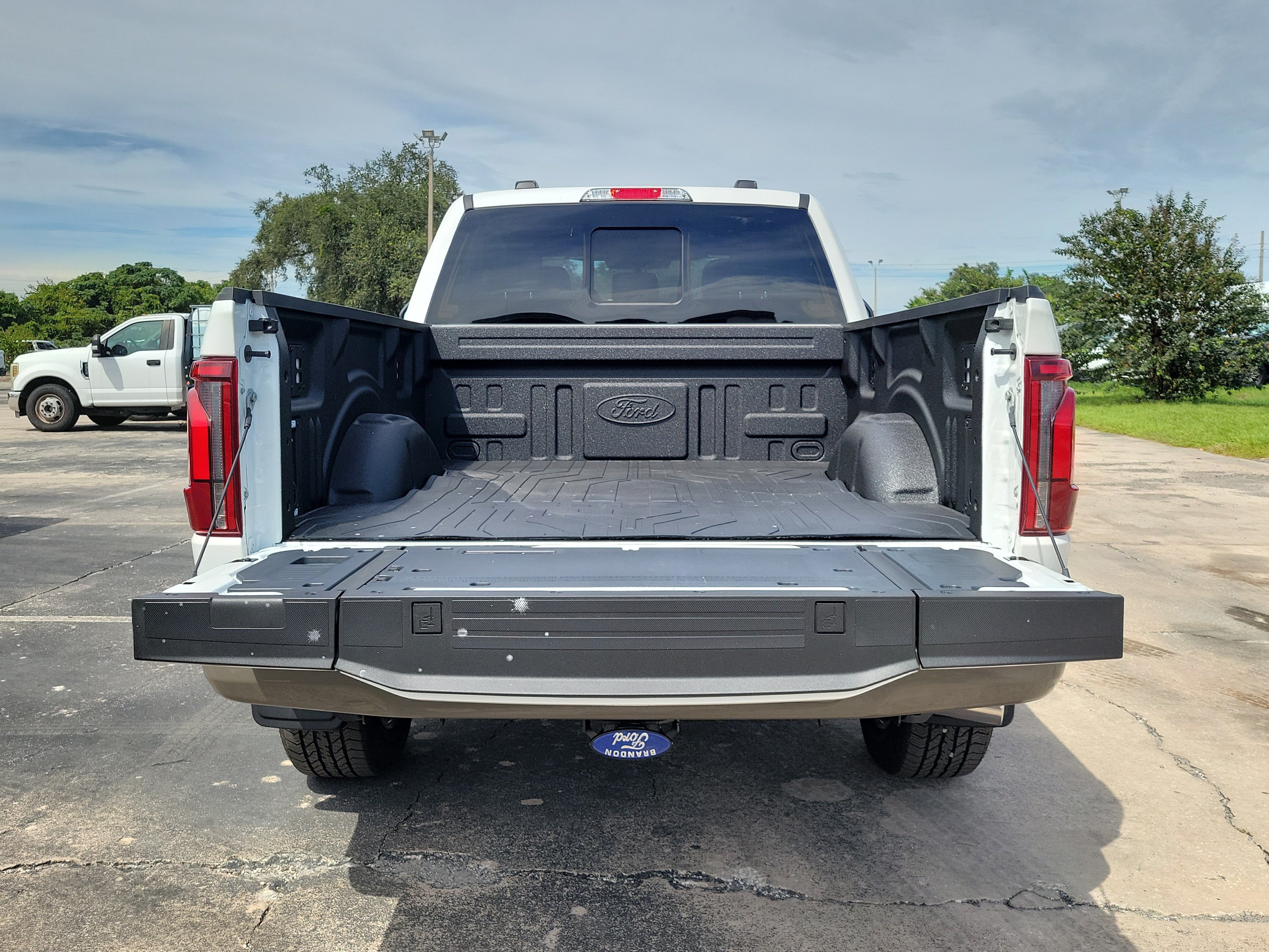 New 2026 Ford F150 King Ranch w/ Equipment Group 601A High AWD/4WD image 10