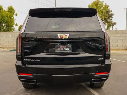 New 2026 Cadillac Escalade ESV Platinum Sport AWD/4WD image 8