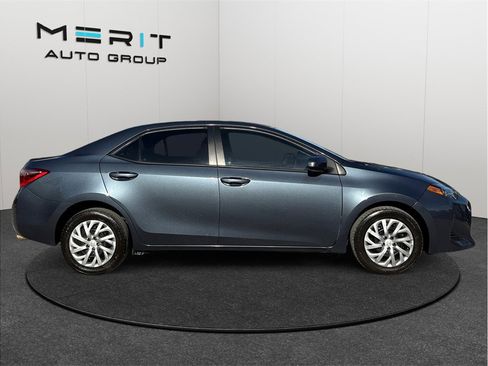 Used 2017 Toyota Corolla LE image 10