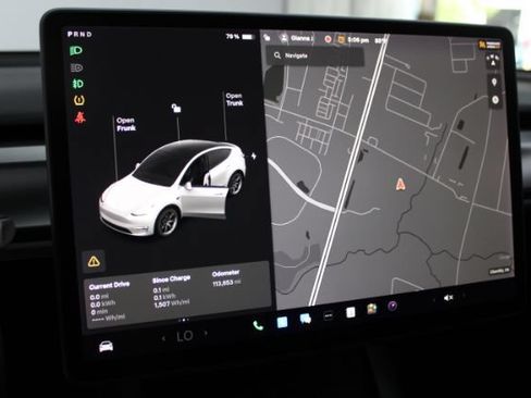Used 2021 Tesla Model Y Long Range AWD/4WD image 13