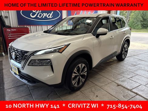 Used 2023 Nissan Rogue SV image 2