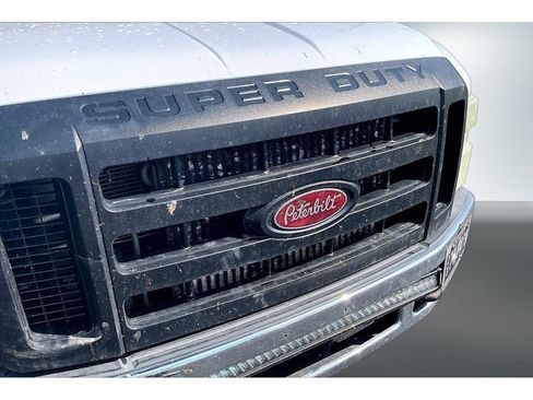 Used 2008 Ford F550 4x4 Crew Cab Super Duty image 20